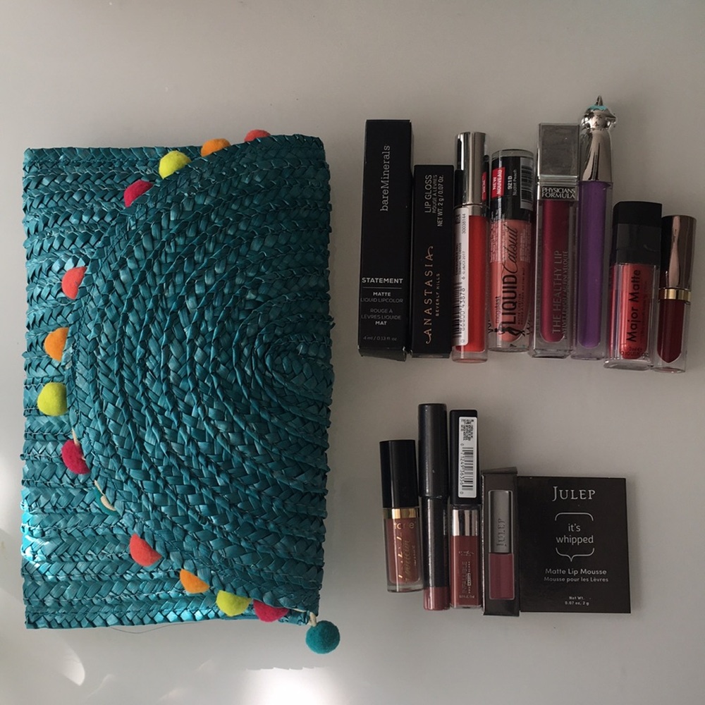 Lip Bundle + Free Lip minis! 😍